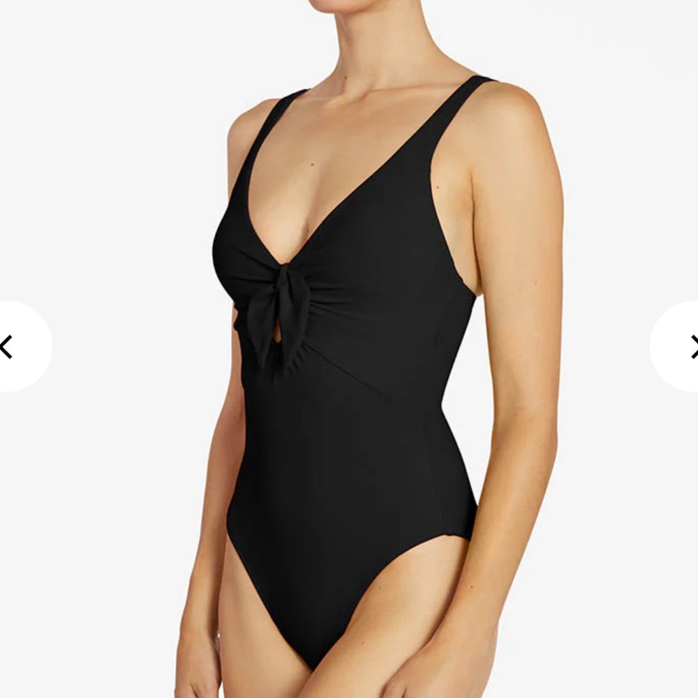 NWOT Robin Piccone Ava Knot One Piece Size 8